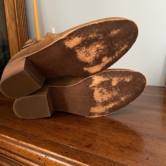 Susina Aby Suede Ankle Booties Sz 8.5 Light Brown - Picture 6 of 8